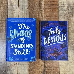 YA Hardcover Book Bundle Contemporary Mystery Thriller Maureen Johnson Brody